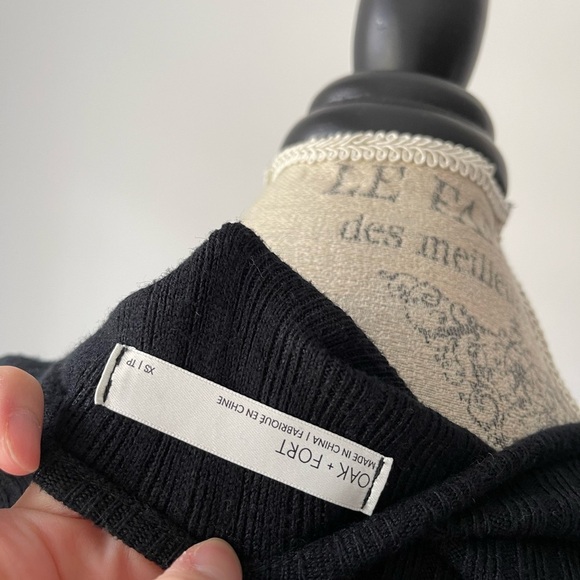 Oak + Fort Black knit half button down cropped sweater - Picture 4 of 5